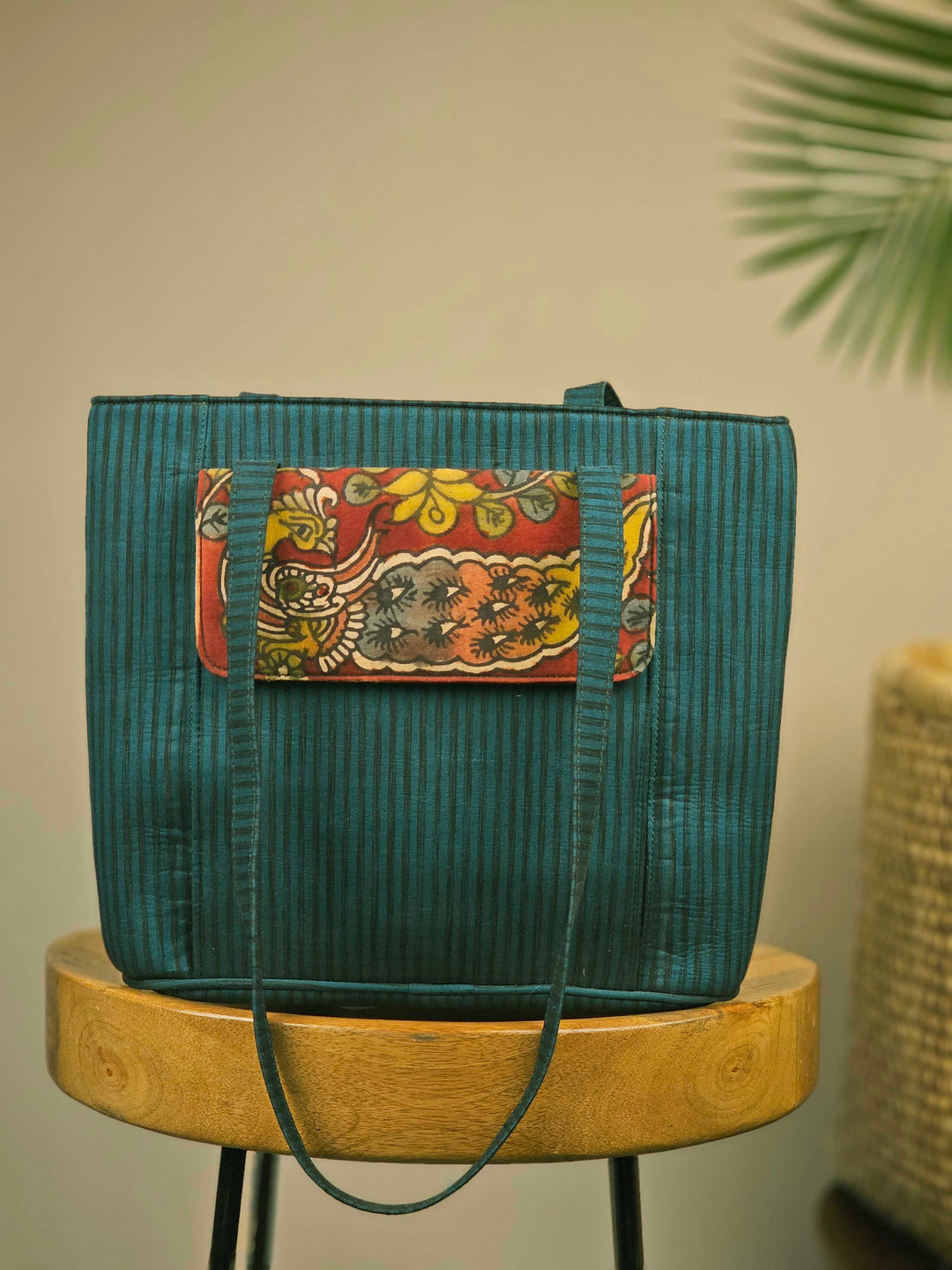 Kalamkari Pocket Shoulder Bag