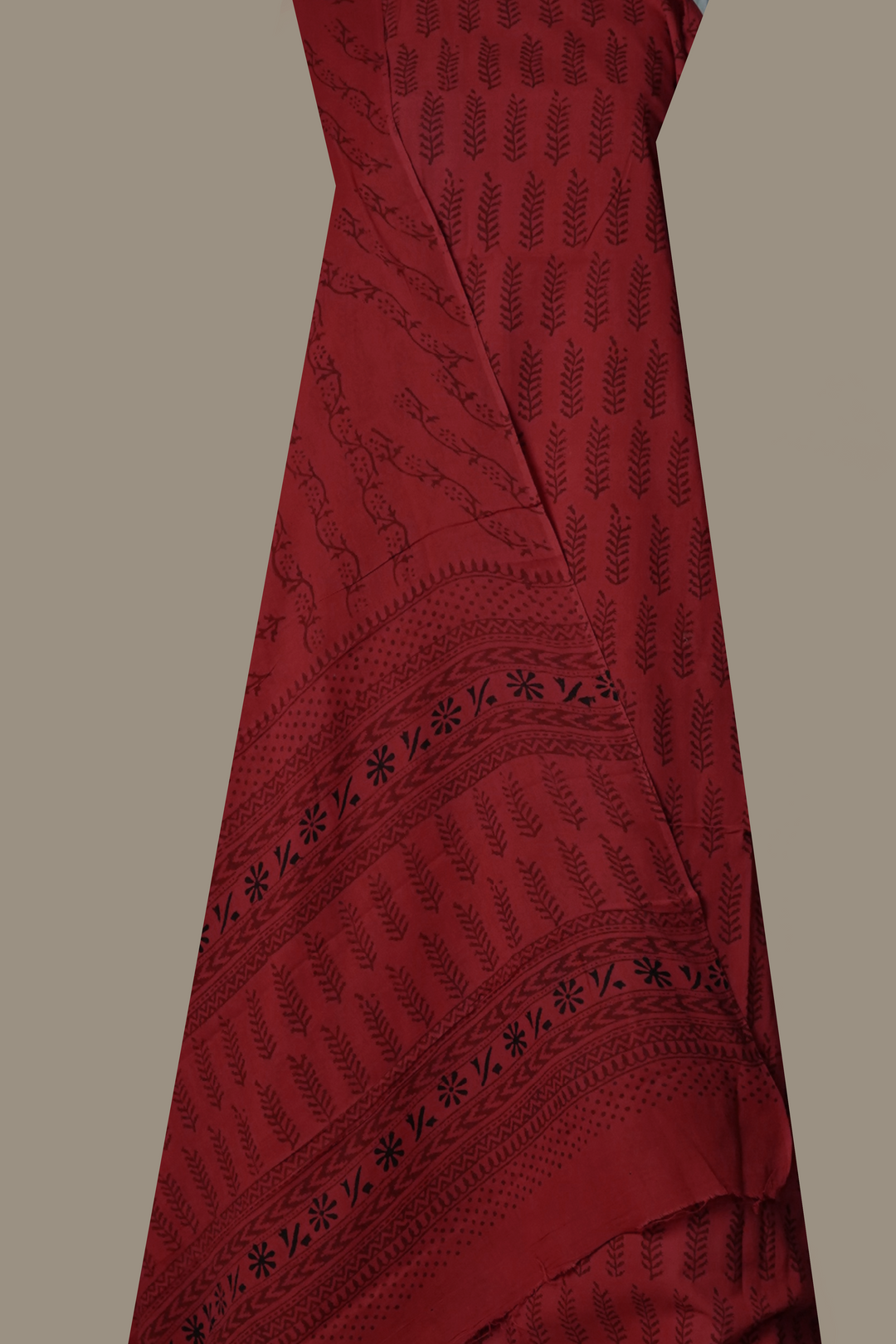 Unstitched Suits-Matkatus
