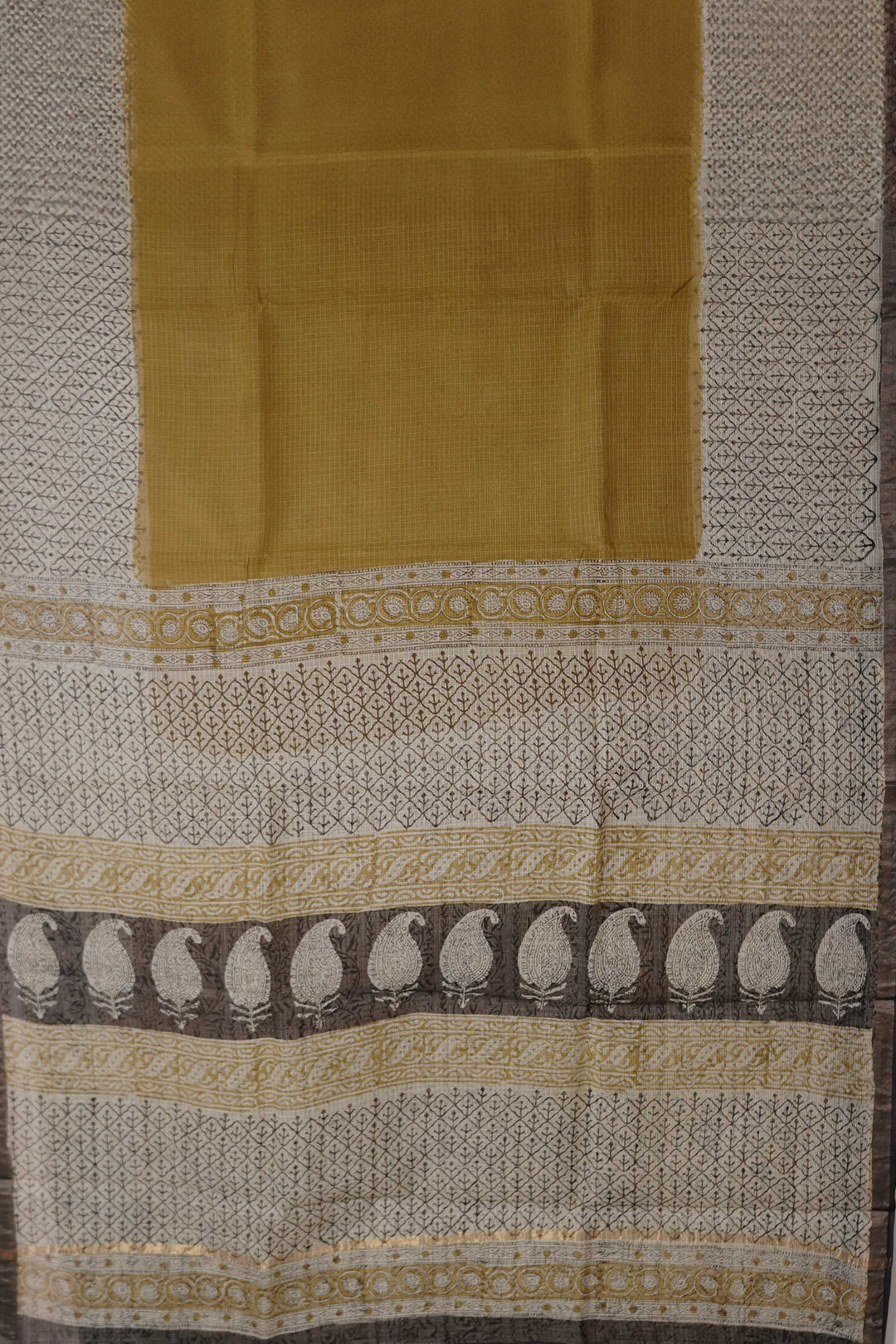 Sarees-Matkatus