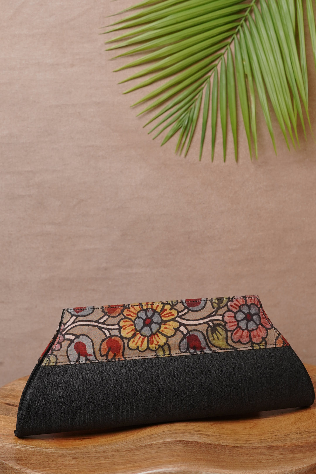 Painted Kalamkari Accessories - Matkatus