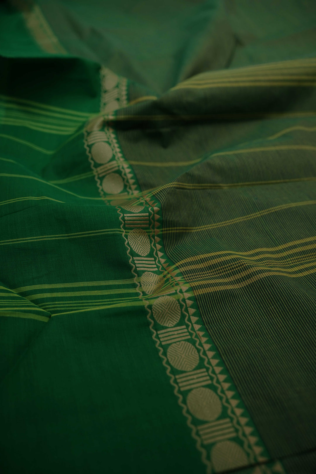 Sarees-Matkatus