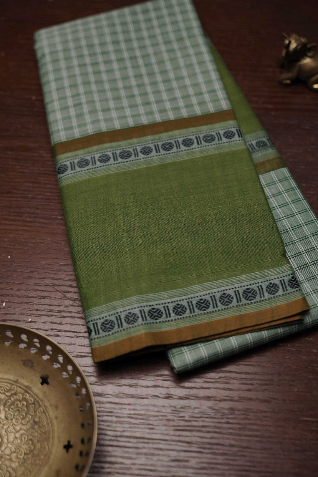Sarees - Matkatus