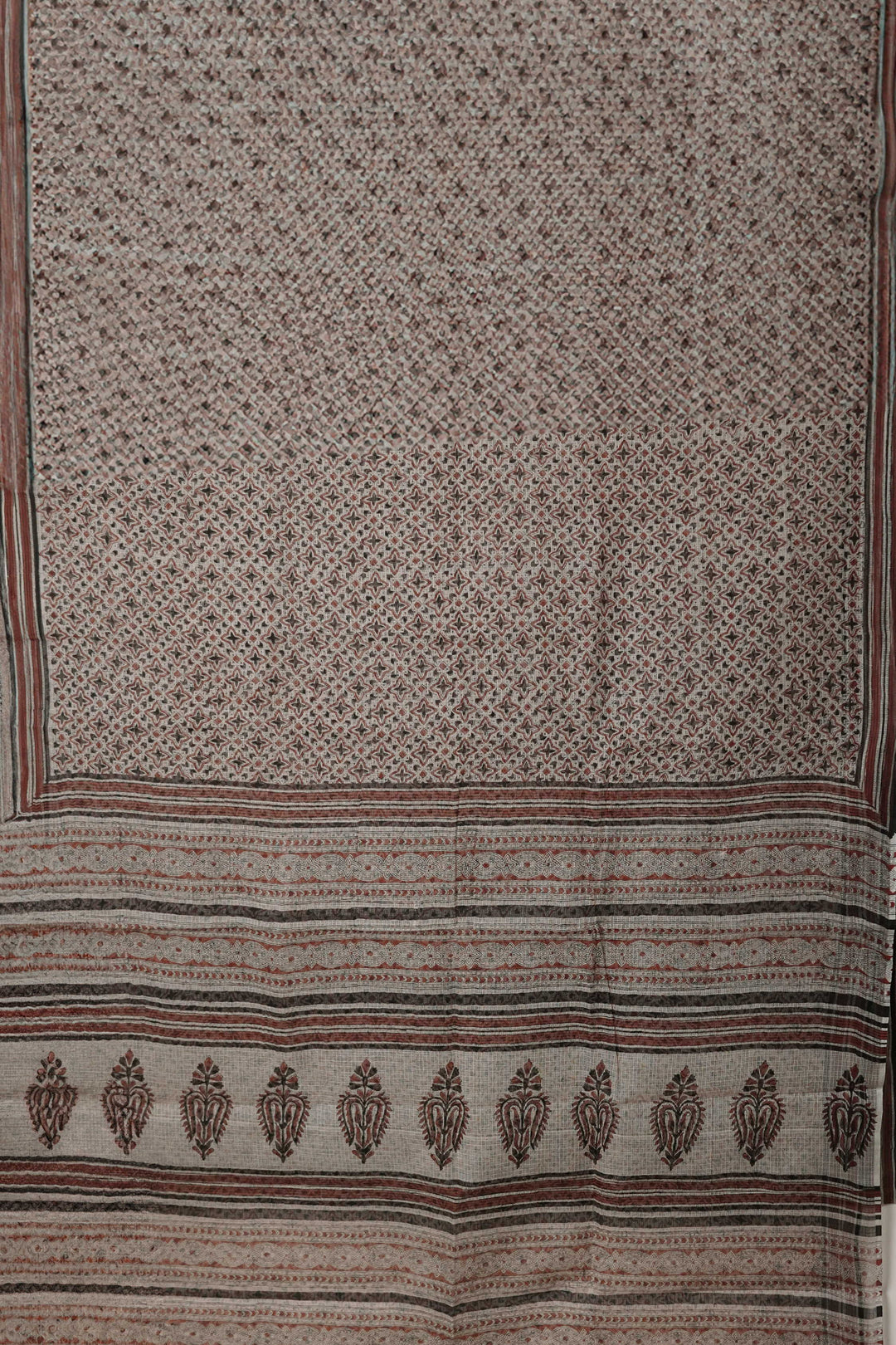 Sarees - Matkatus