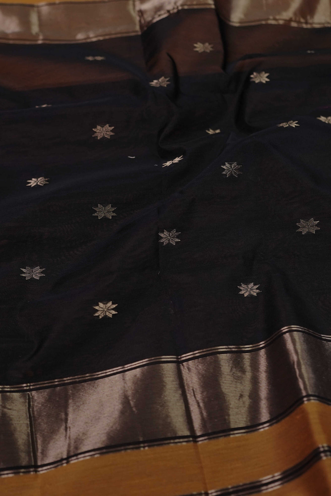 Sarees-Matkatus