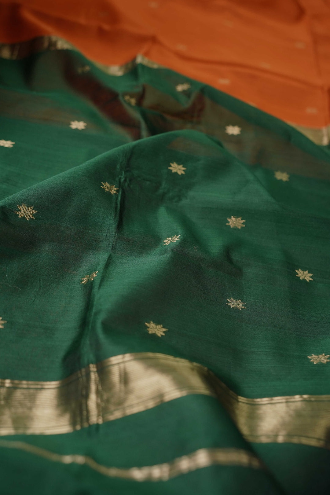 Sarees-Matkatus