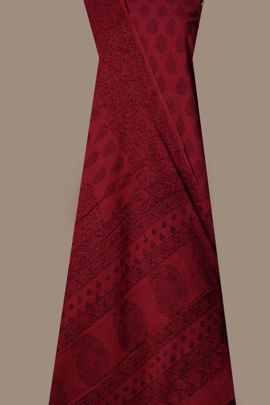 Unstitched Suits-Matkatus