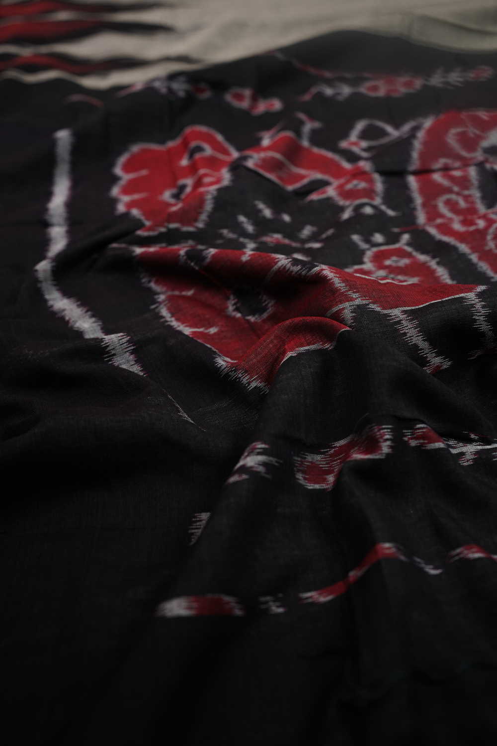 Sarees - Matkatus