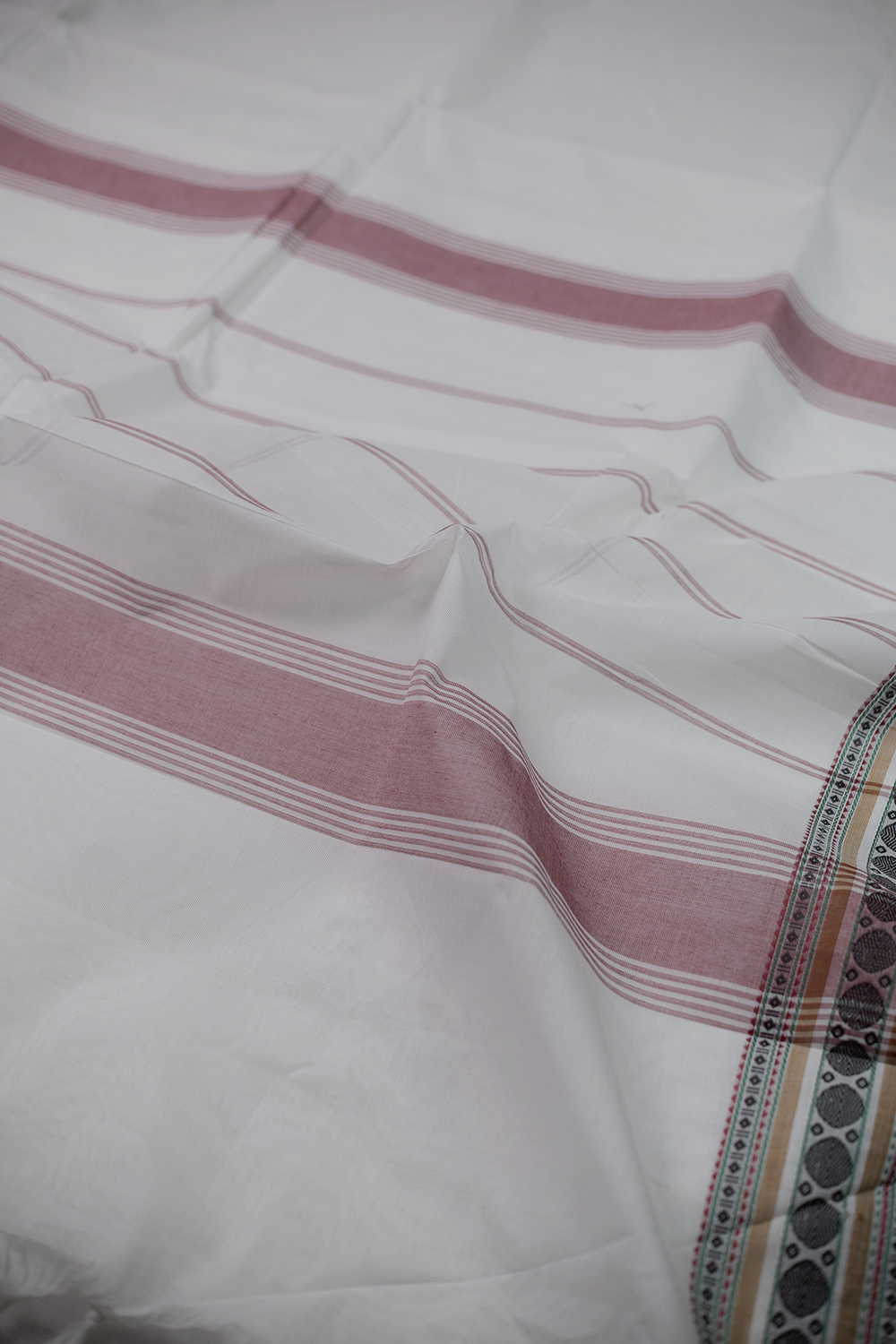 Kanchi Sarees - Matkatus