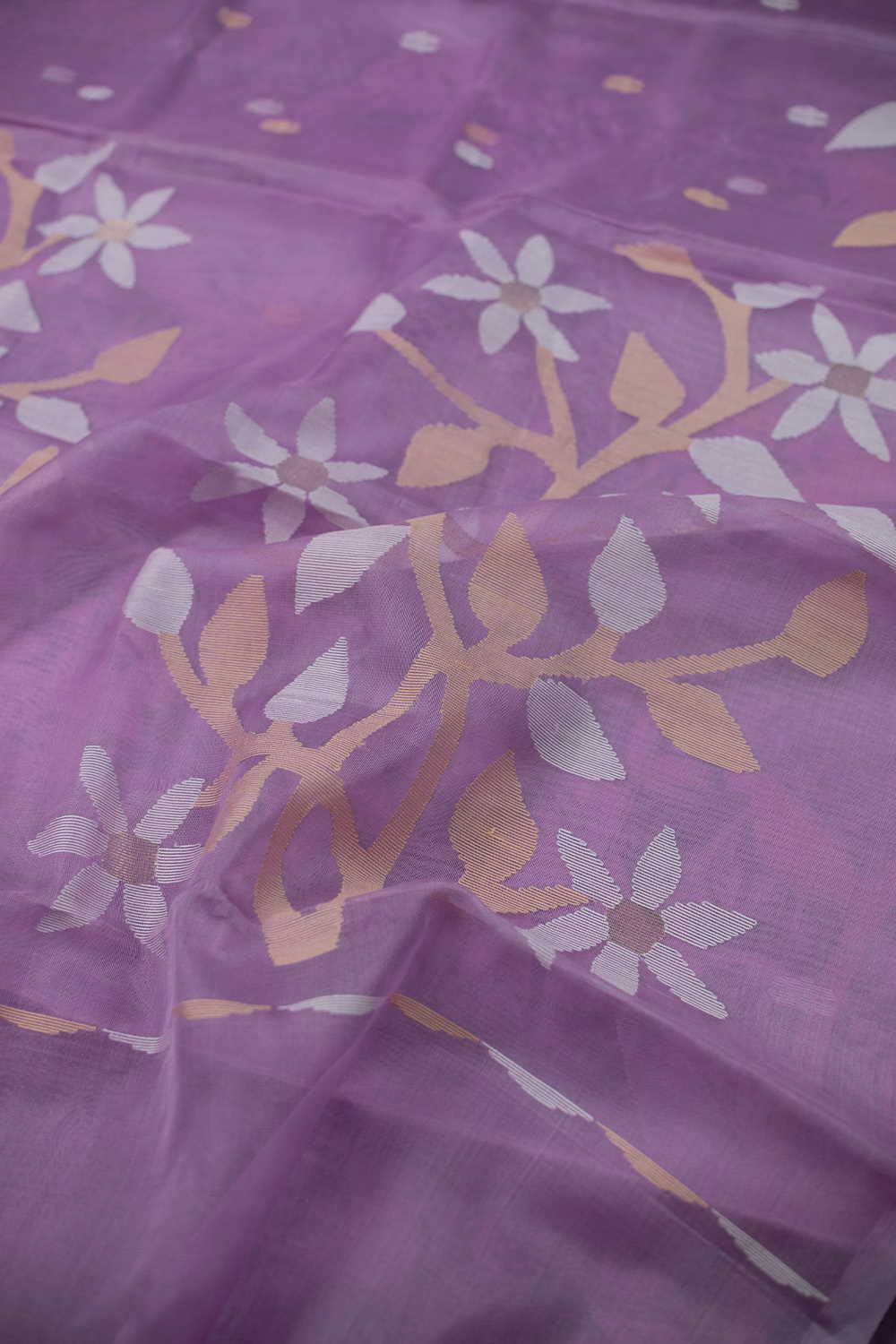 Sarees - Matkatus