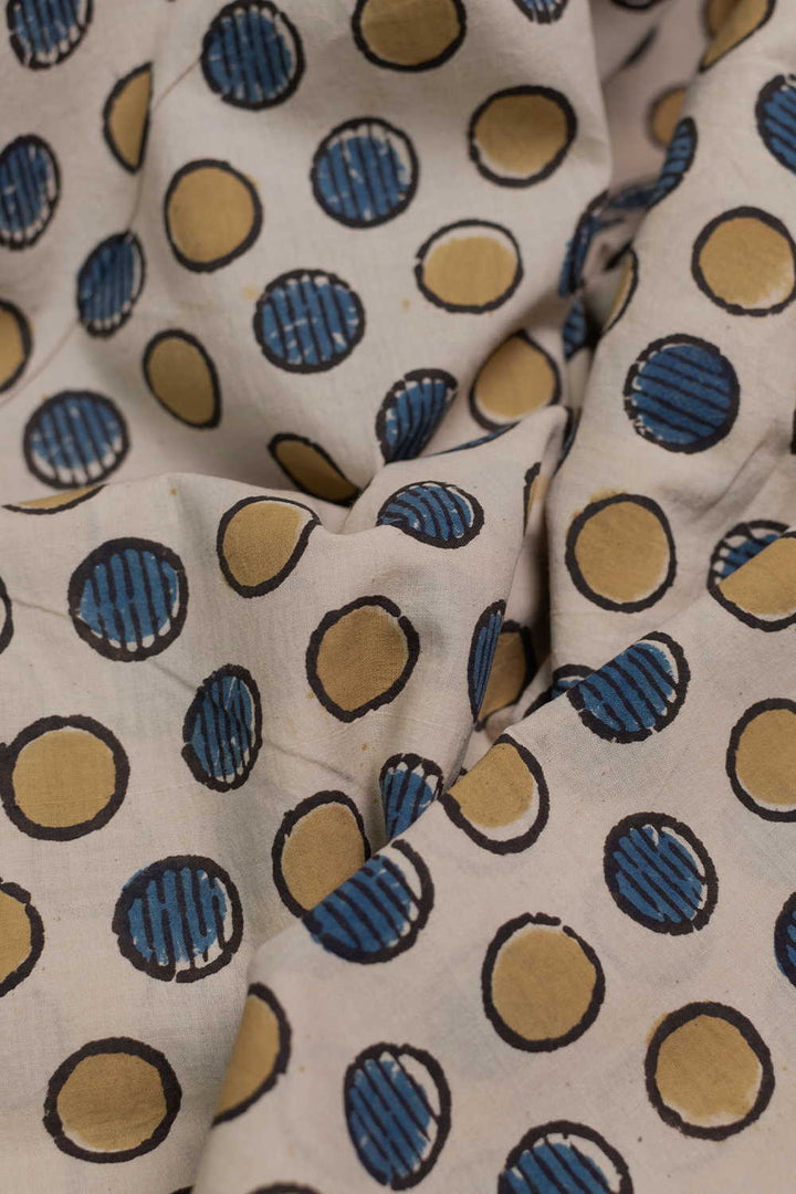 Ajrak Prints - Matkatus