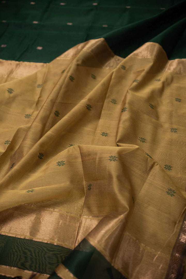 Sarees-Matkatus