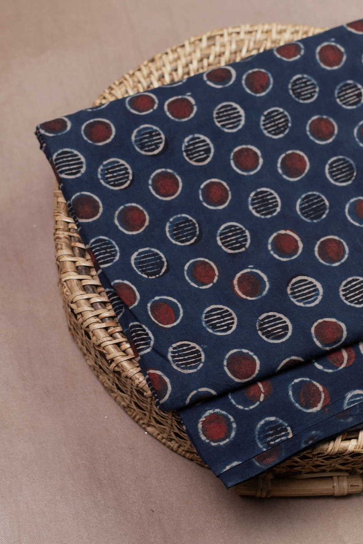 Ajrak Fabric - Matkatus