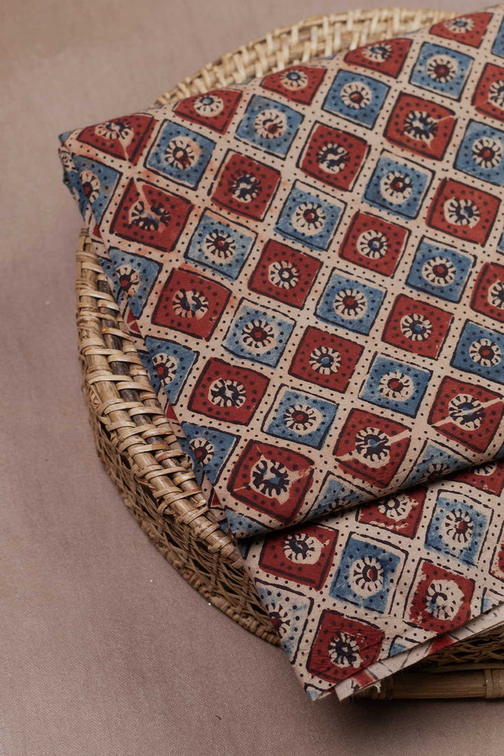 Ajrak Fabric - Matkatus