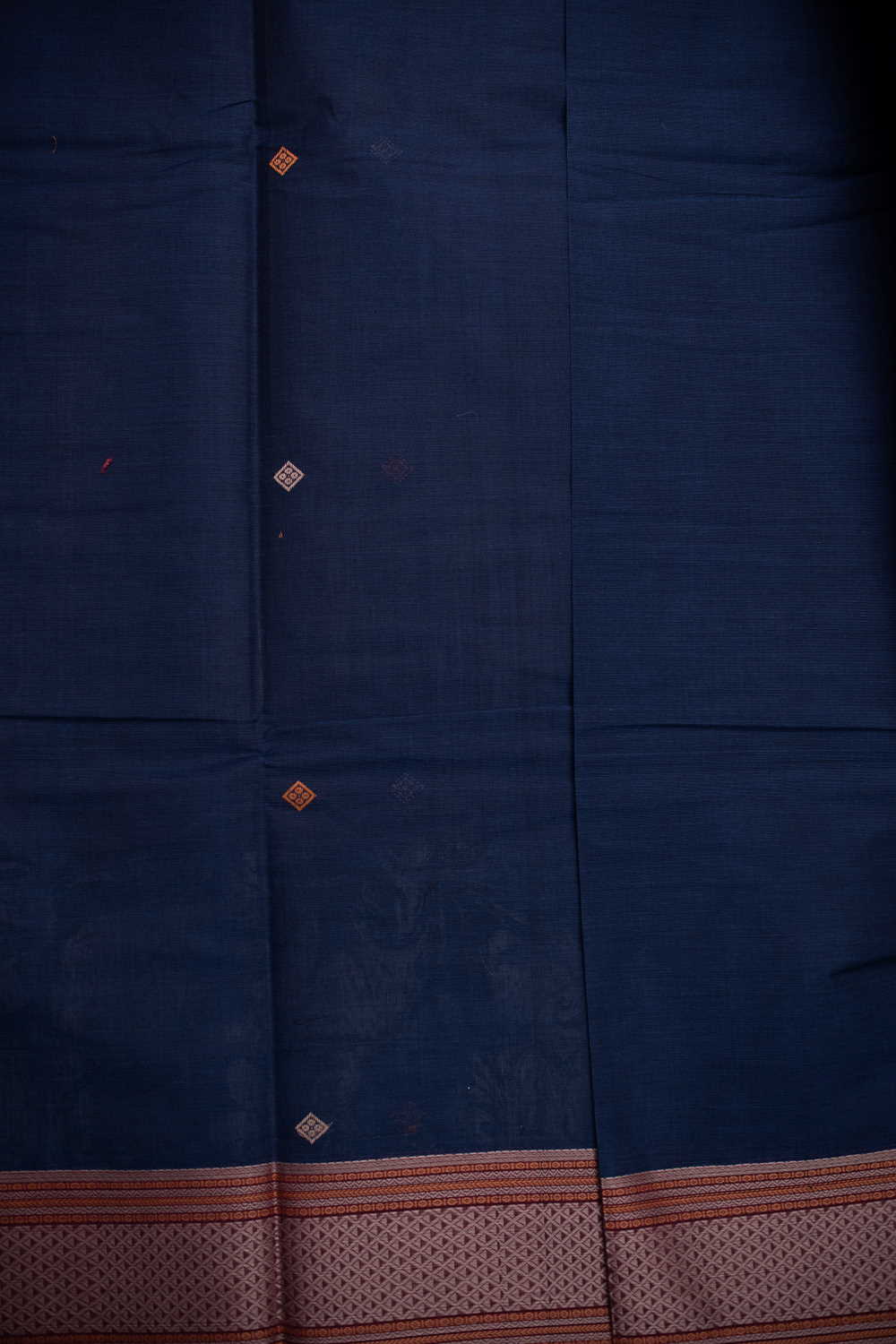 Sarees - Matkatus