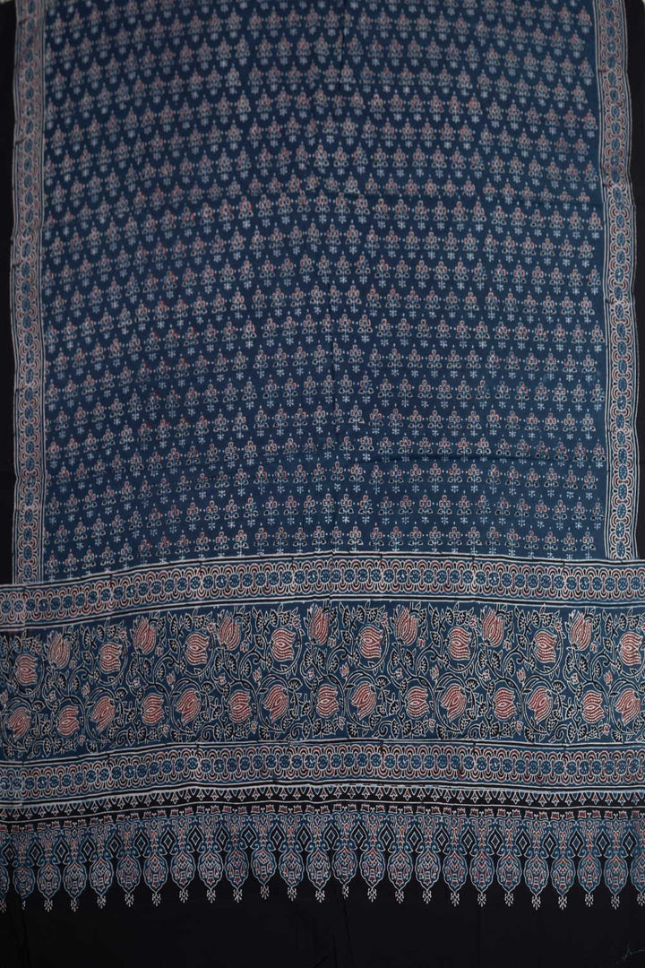 Ajrak Print Suits-Matkatus