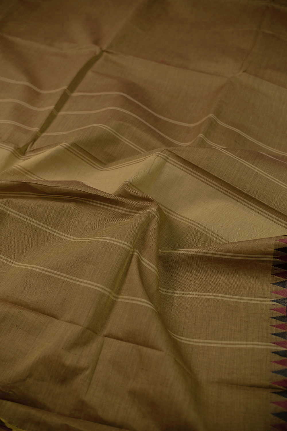 Kanchi Sarees - Matkatus