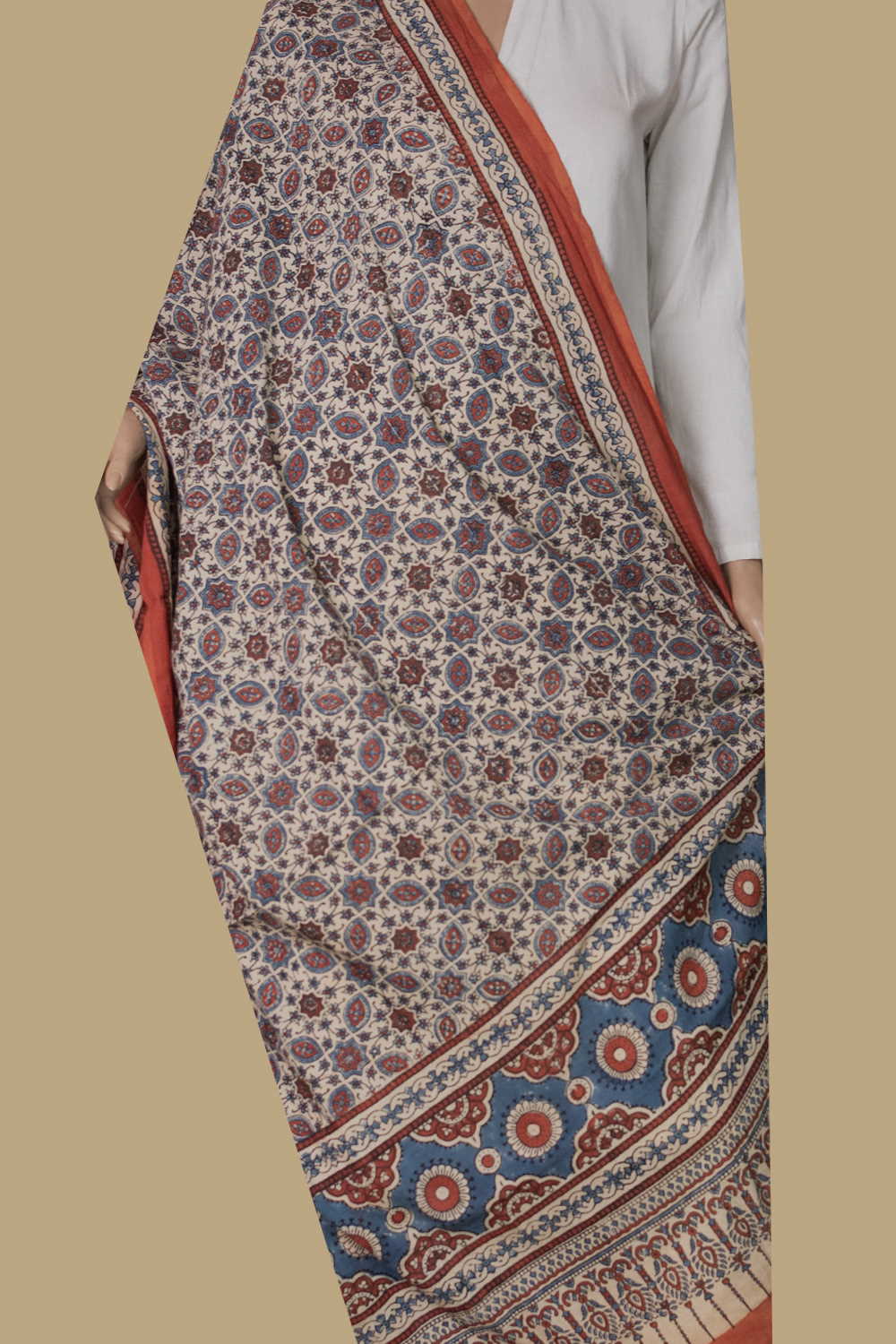 Ajrak Cotton Dupatta - Matkatus