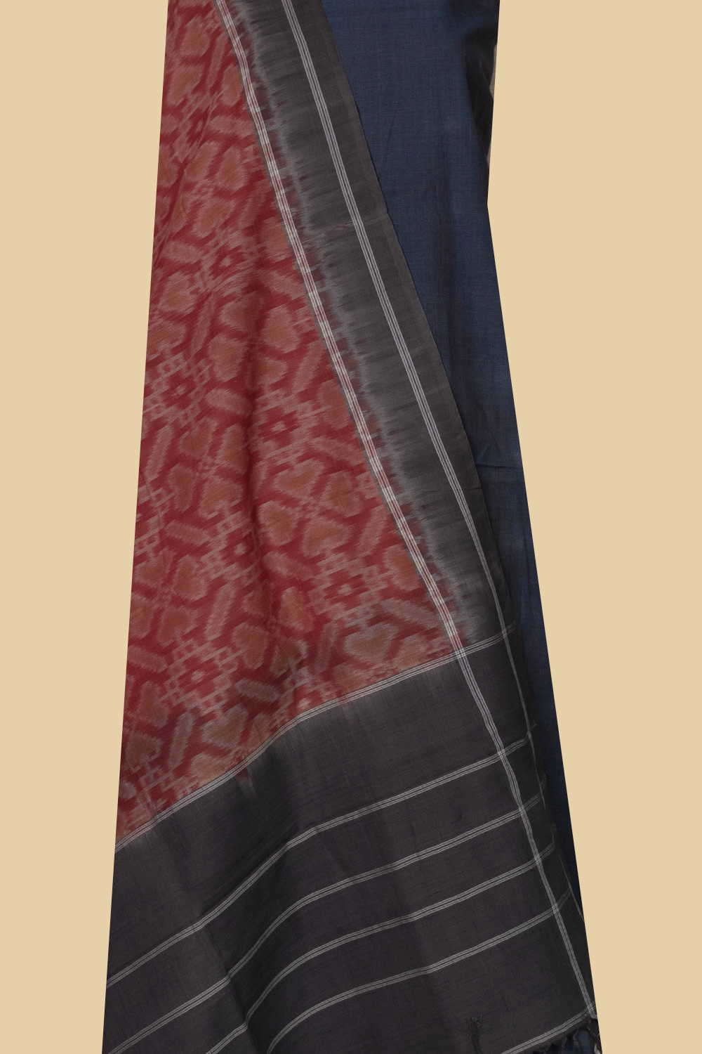 Top and Dupatta - Matkatus