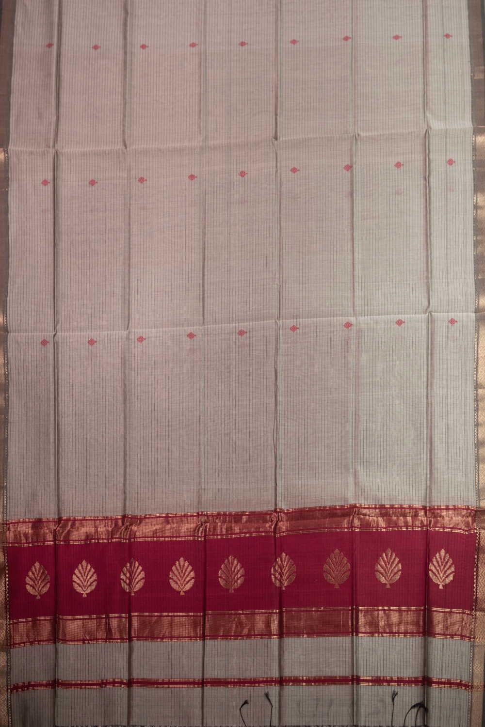 Unstitched Suits-Matkatus