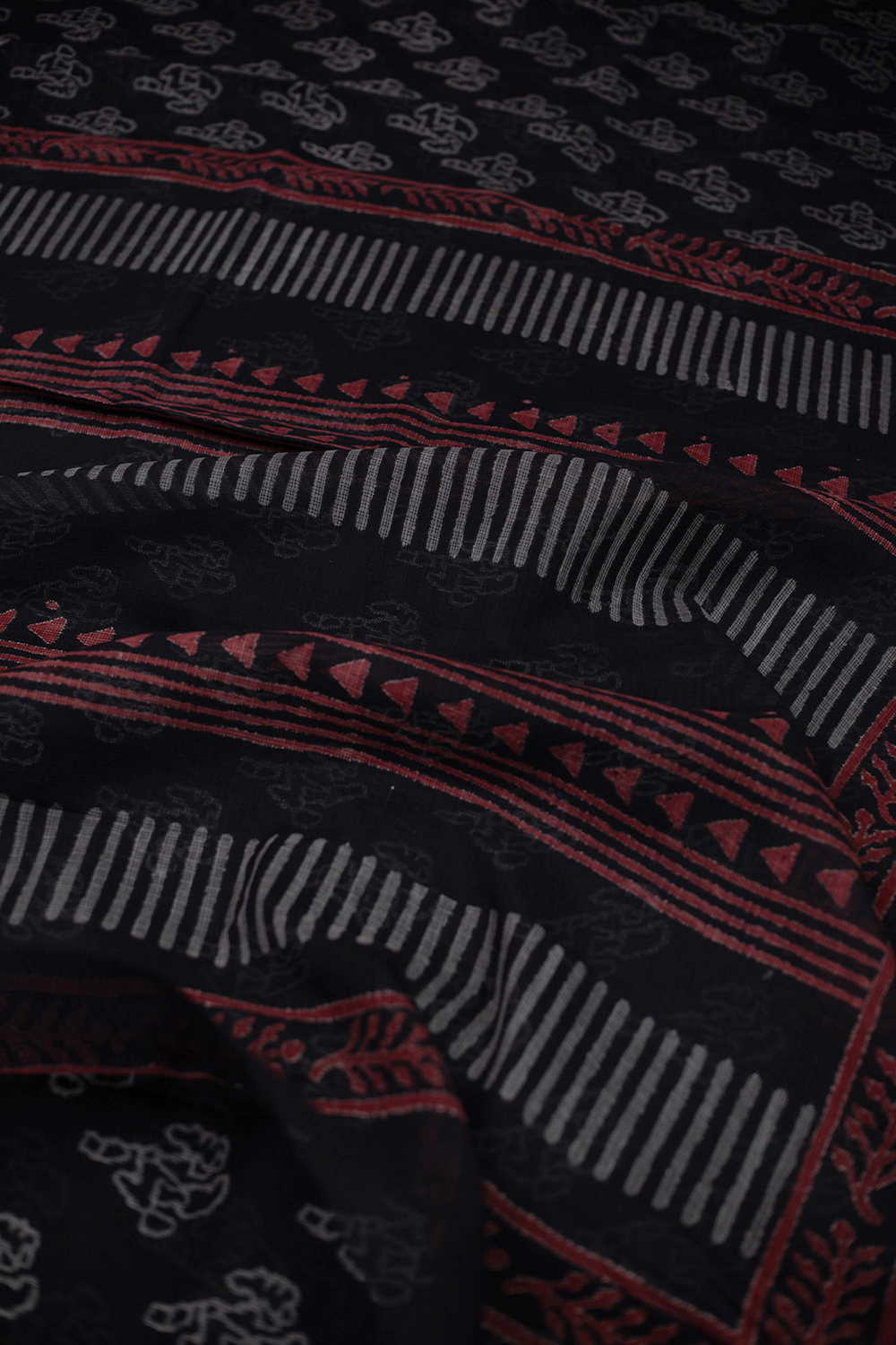 Sarees - Matkatus