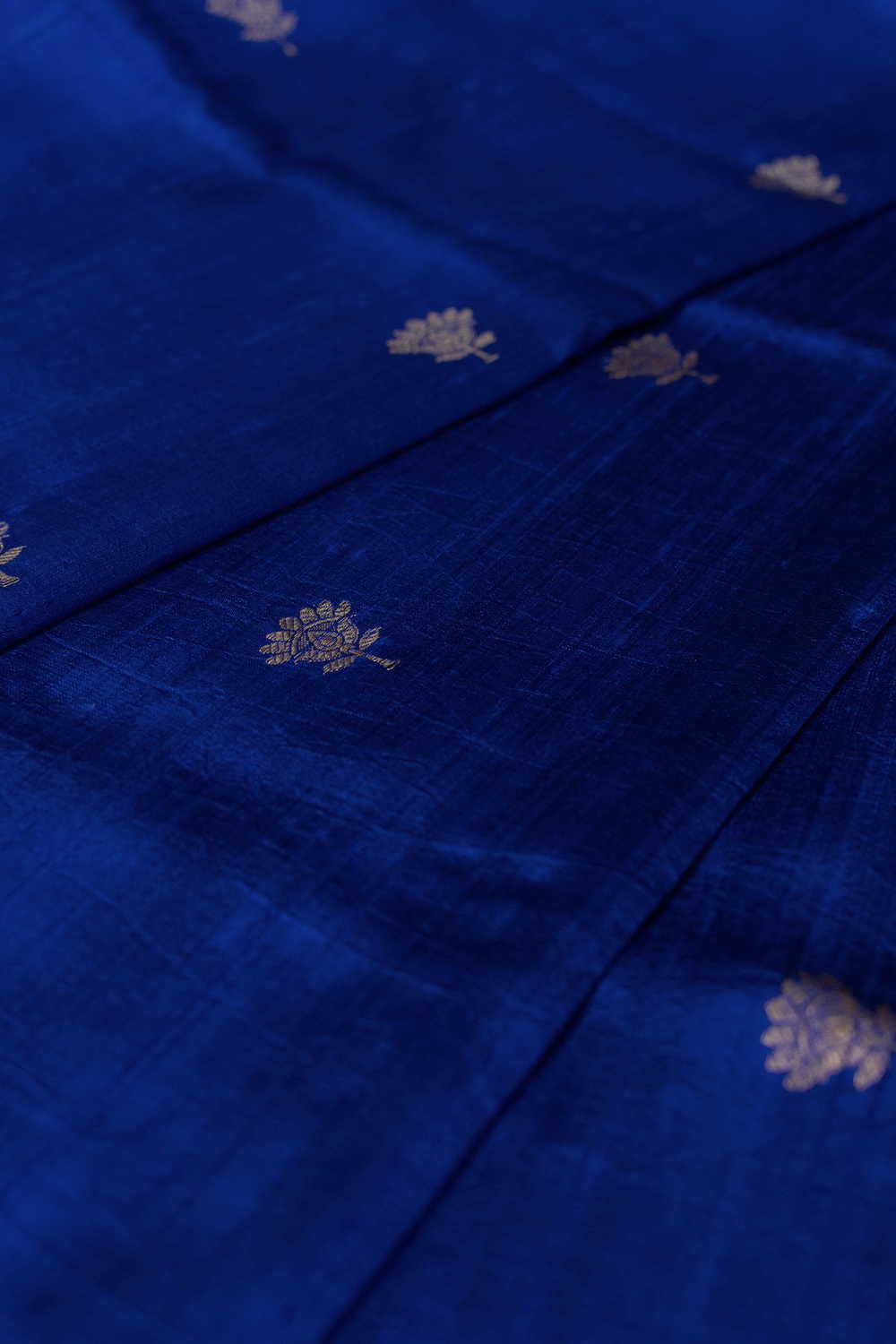 Banarasi Fabric - Matkatus