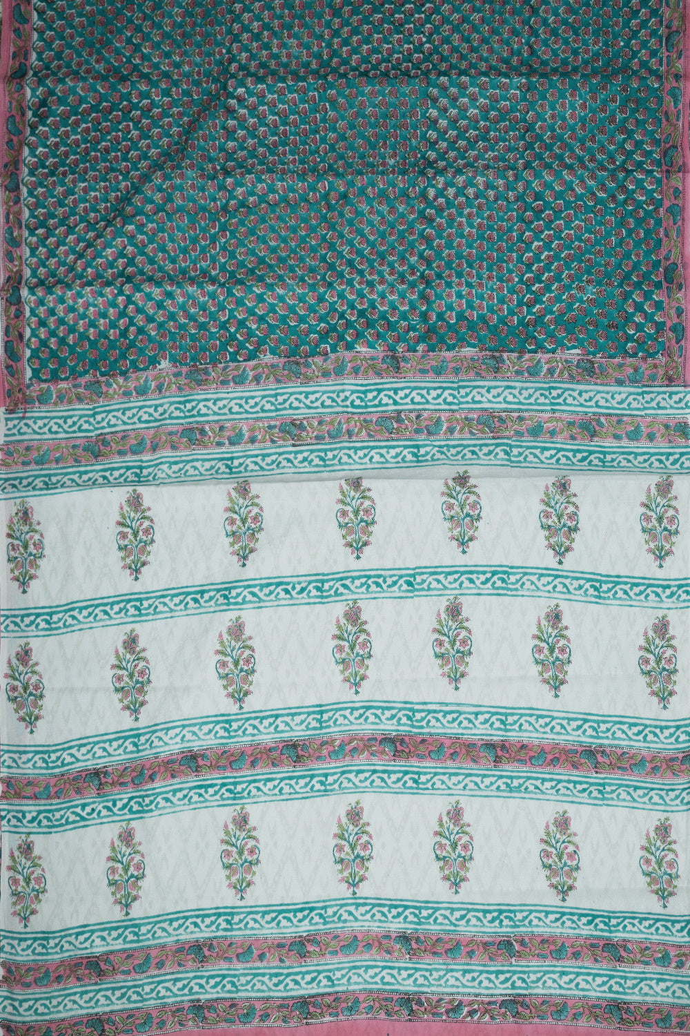Sarees - Matkatus