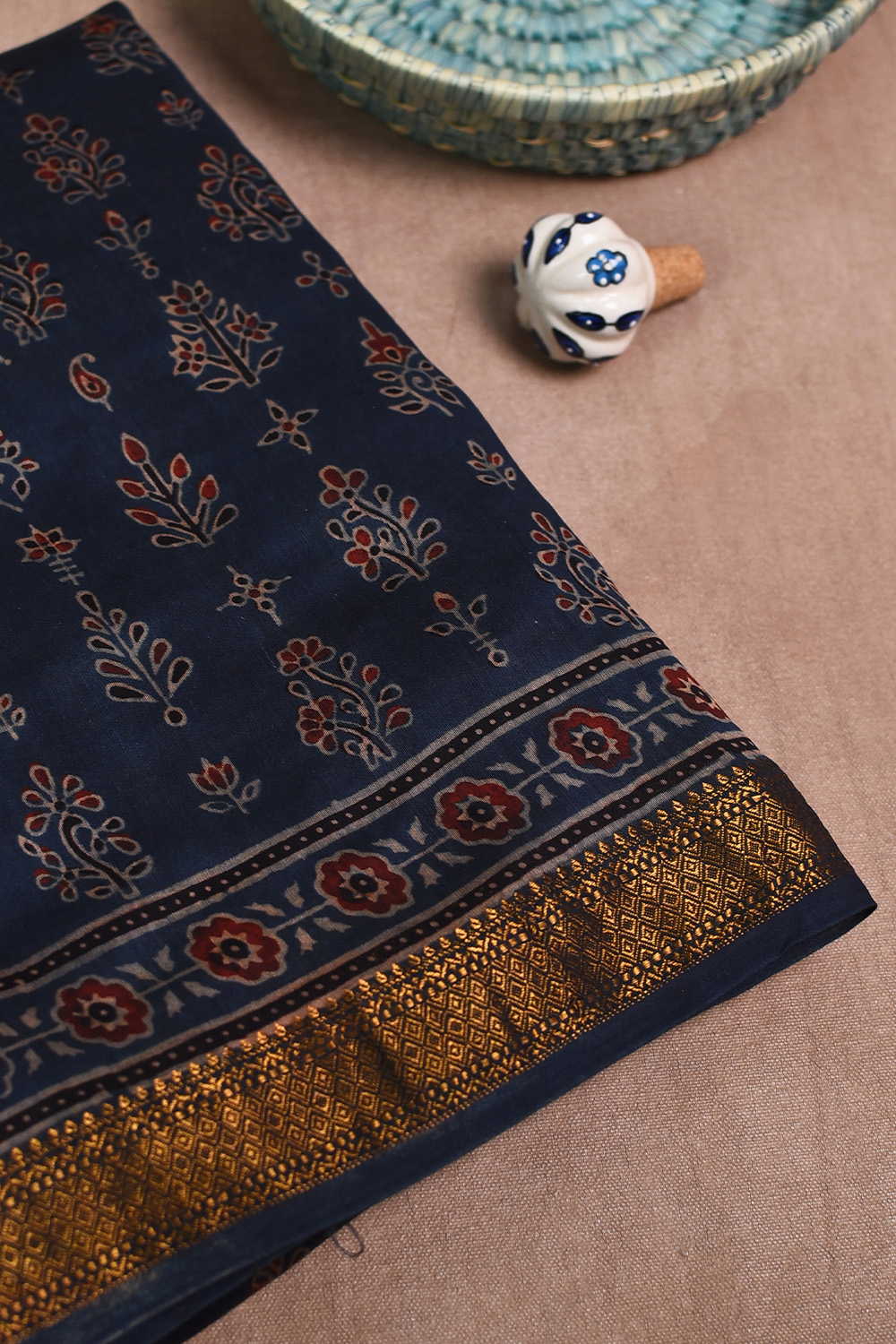 Sarees - Matkatus