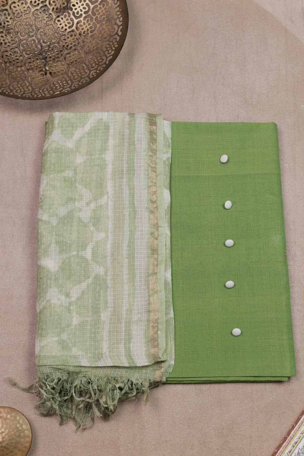 Top and Dupatta - Matkatus
