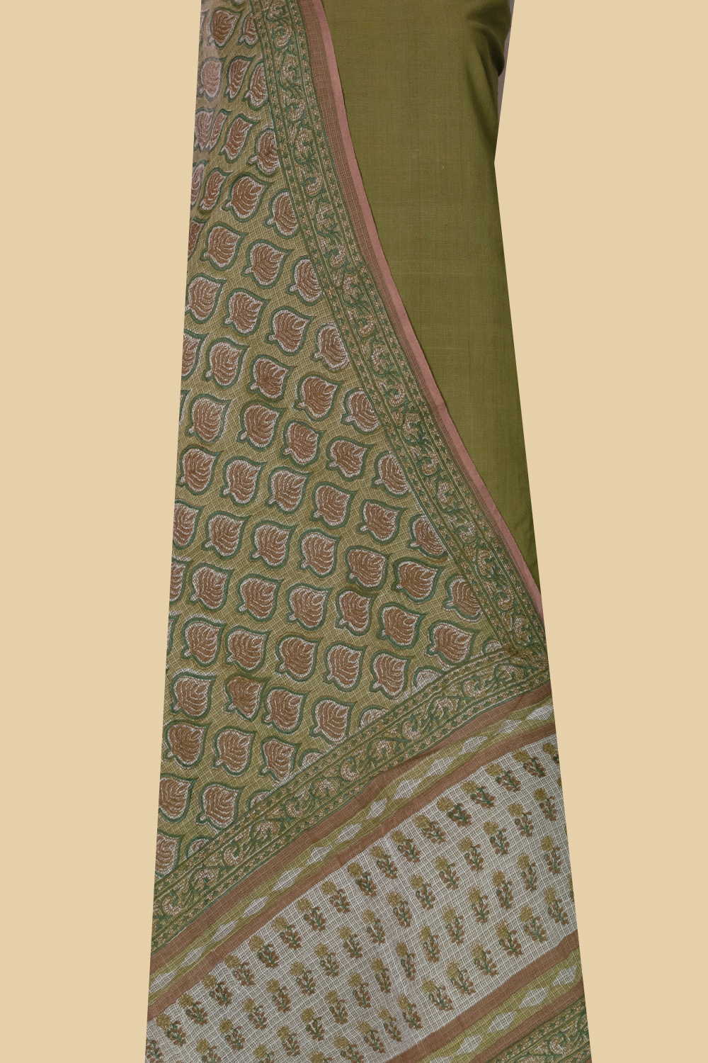 Top and Dupatta - Matkatus