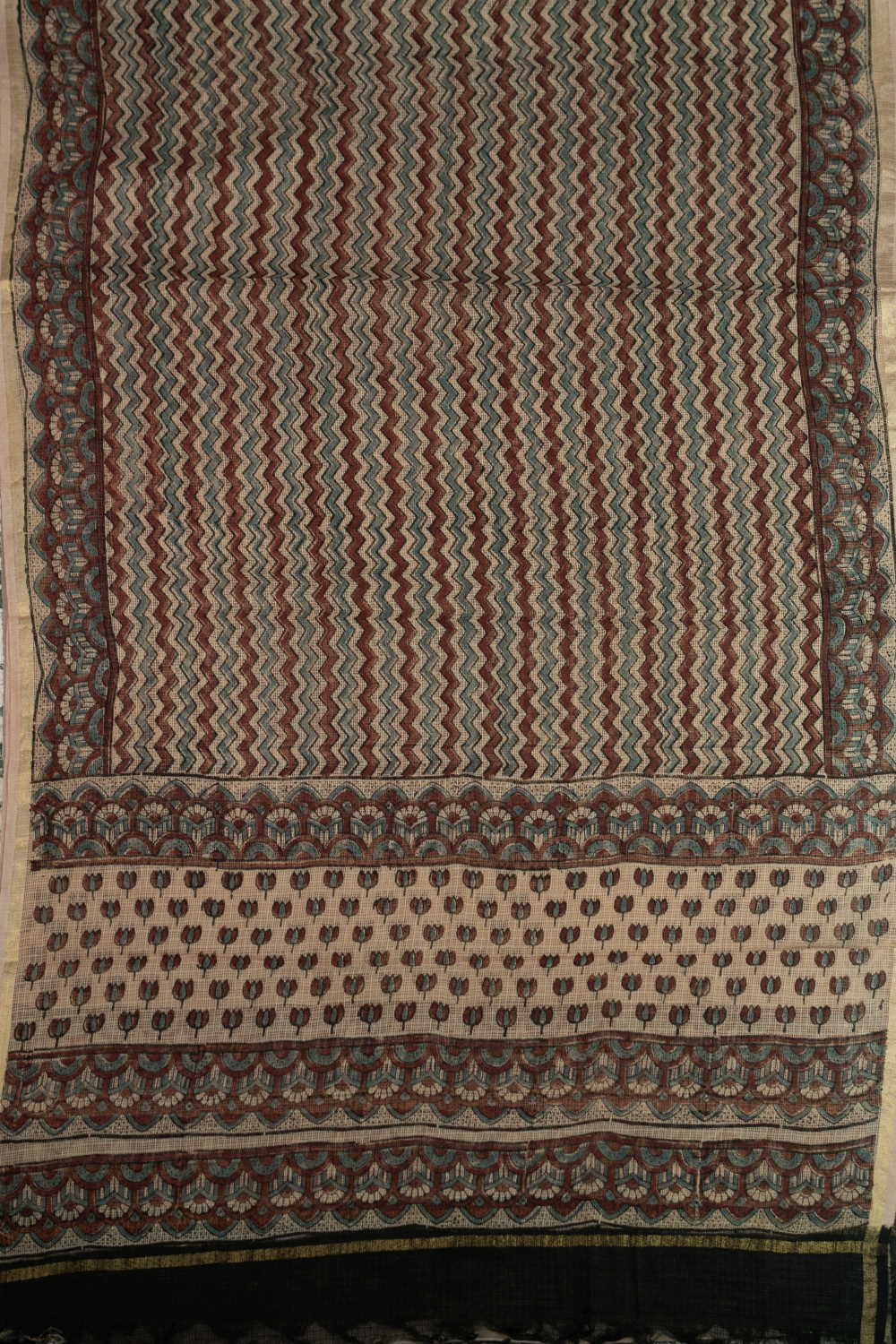 Ajrak Print Suits-Matkatus