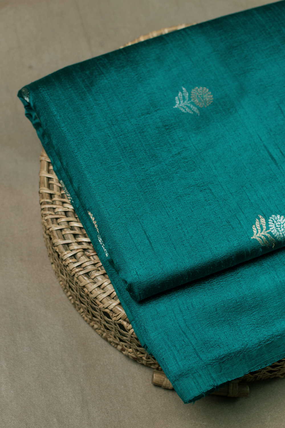 Silk Fabric - Matkatus