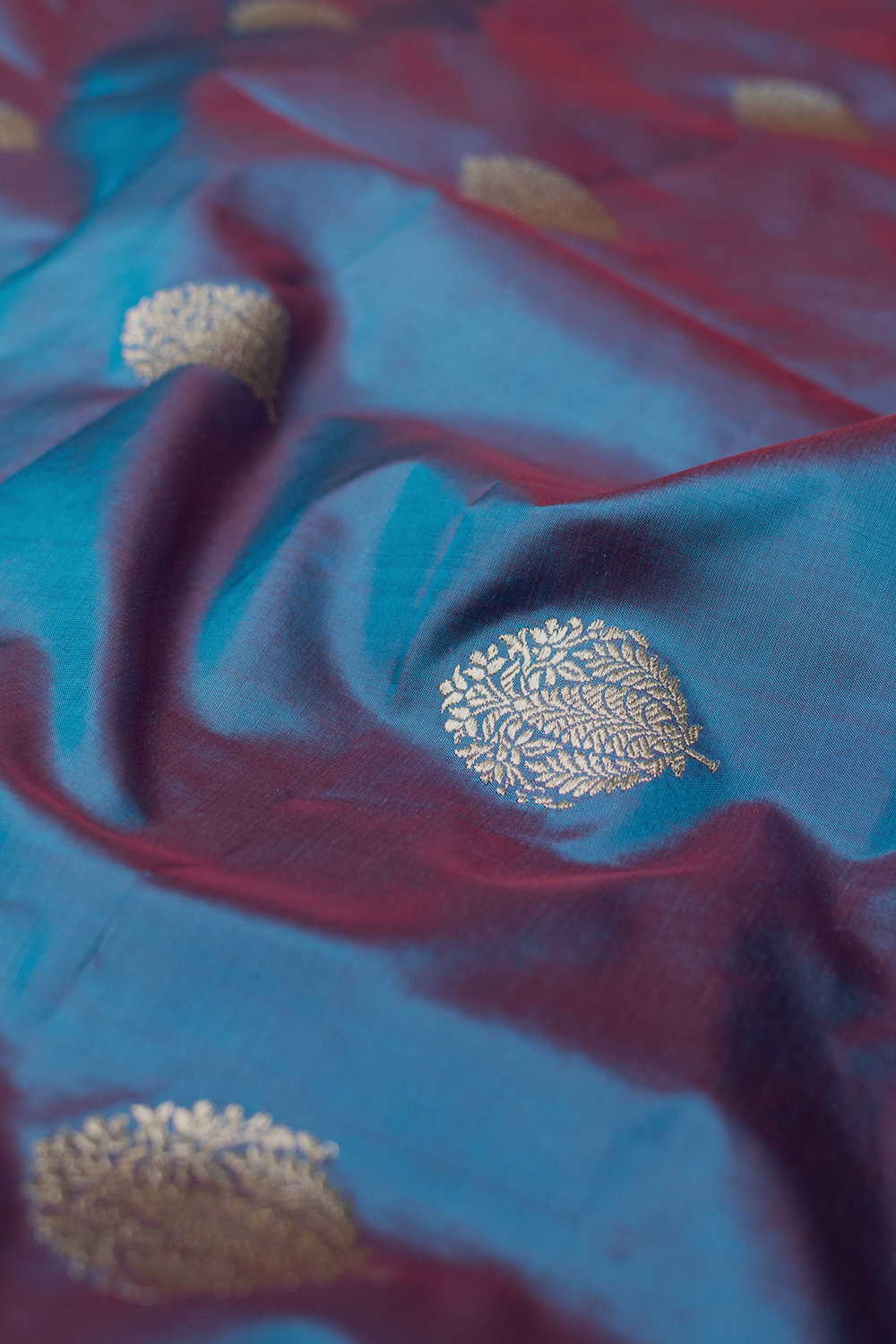 Banarasi Fabric - Matkatus