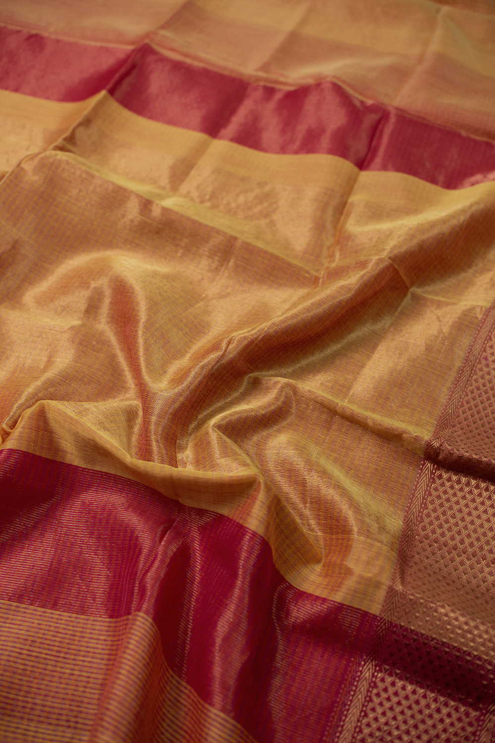 Maheshwari Sarees - Matkatus