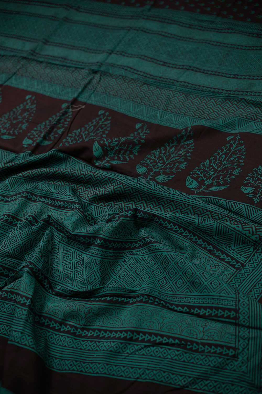Sarees-Matkatus
