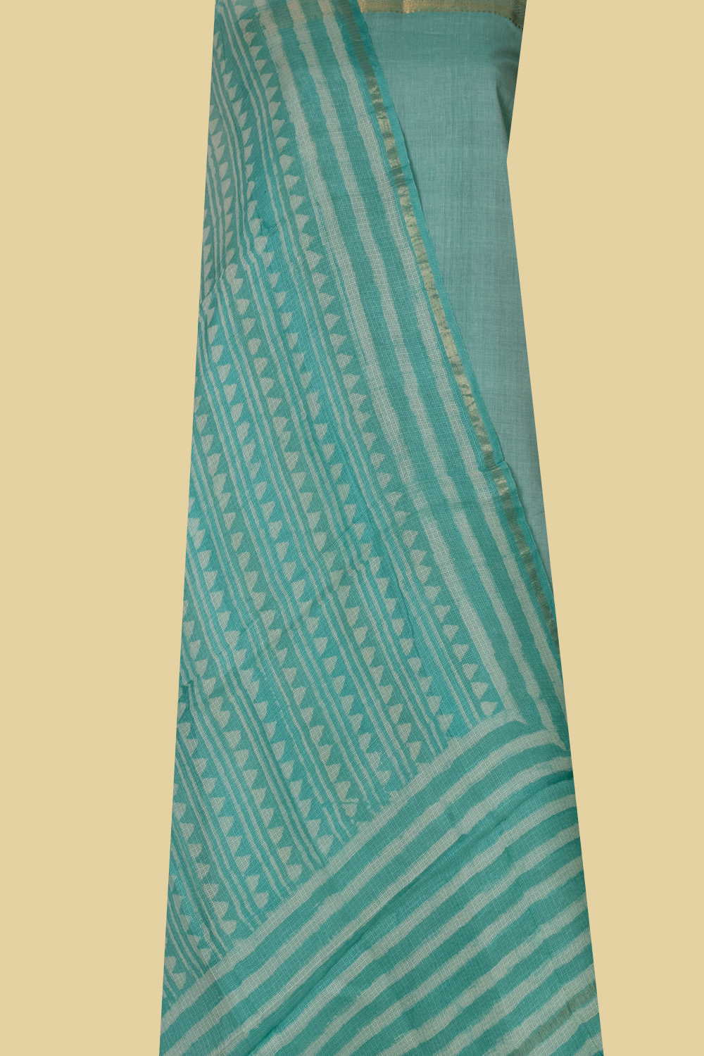 Top and Dupatta - Matkatus