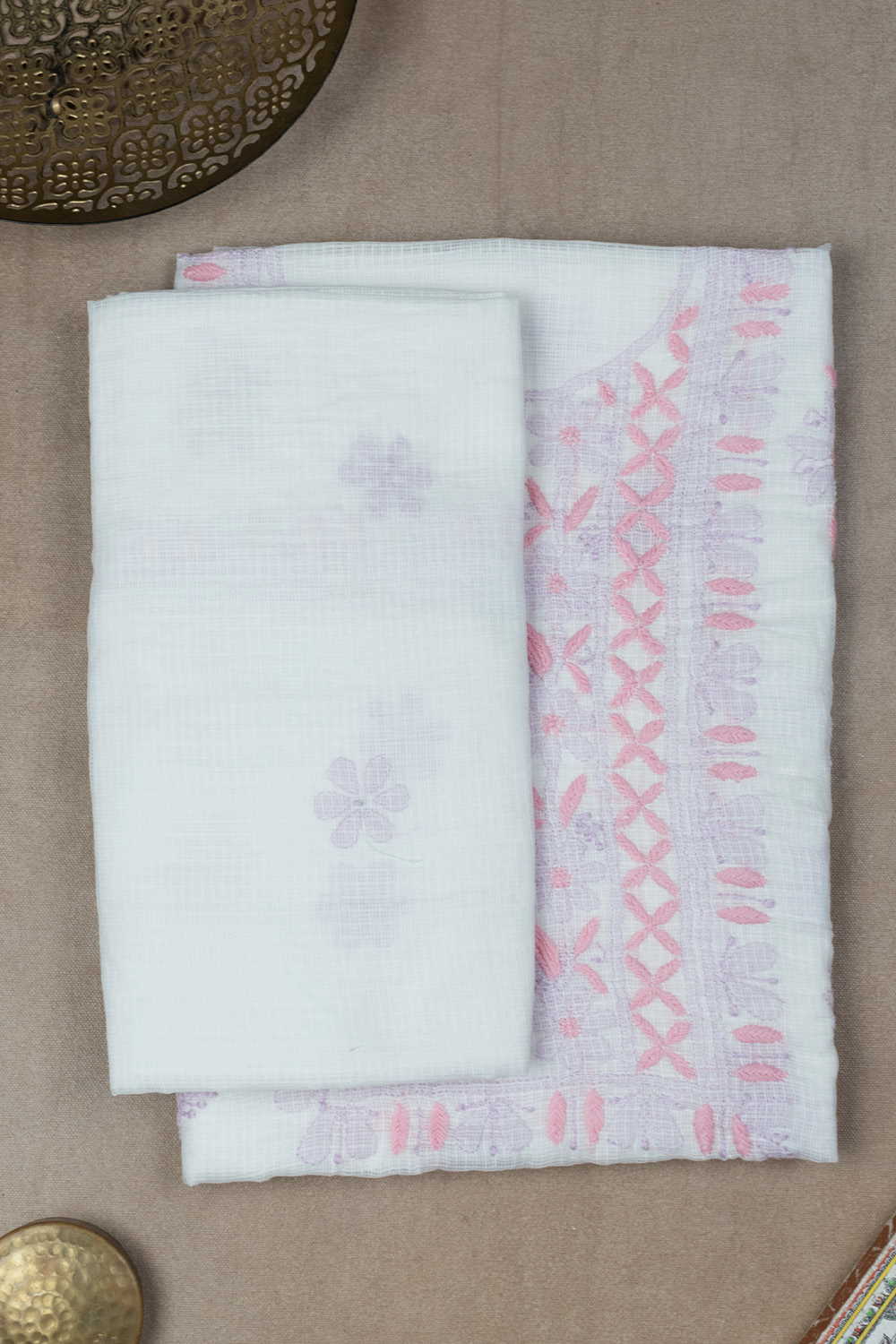 Eggshell Cream Embroidered Chikankari Top & Dupatta