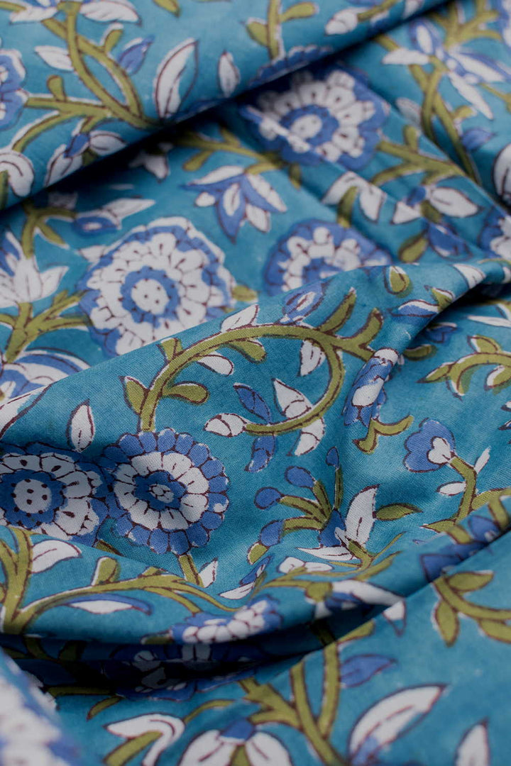Hand block printed Sanganeri cotton fabric with floral motifs - Matkatus