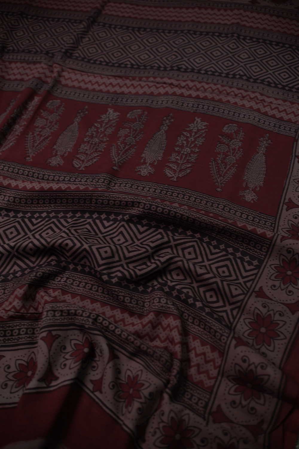 Sarees-Matkatus