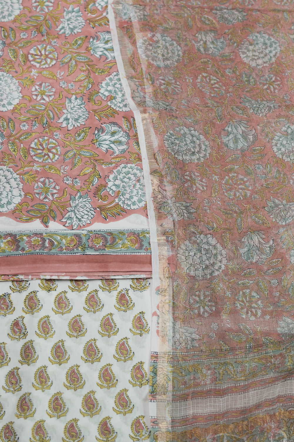 Cotton Suit-Matkatus