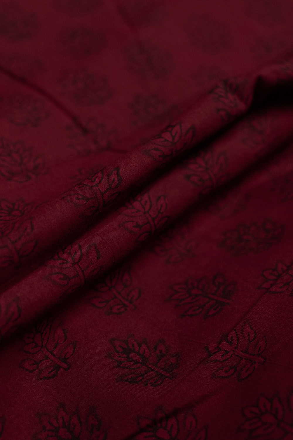 Floral on Maroon Bagh Cotton Fabric - 0.55m