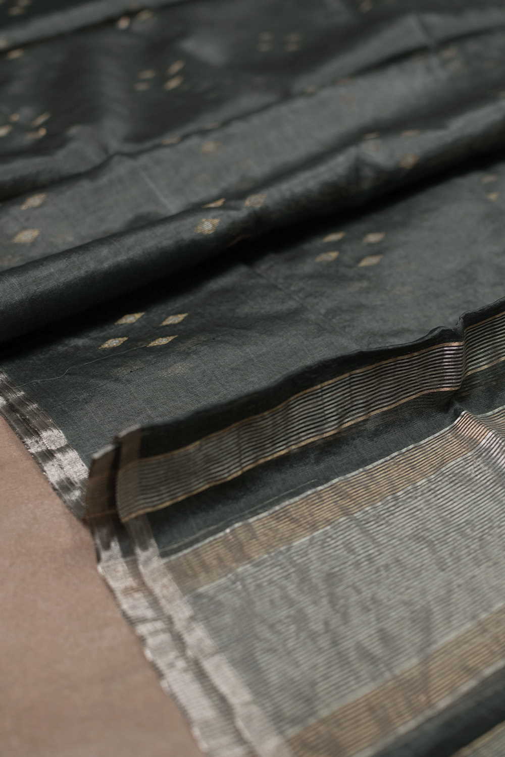 Handwoven Chanderi Dupattas - Matkatus
