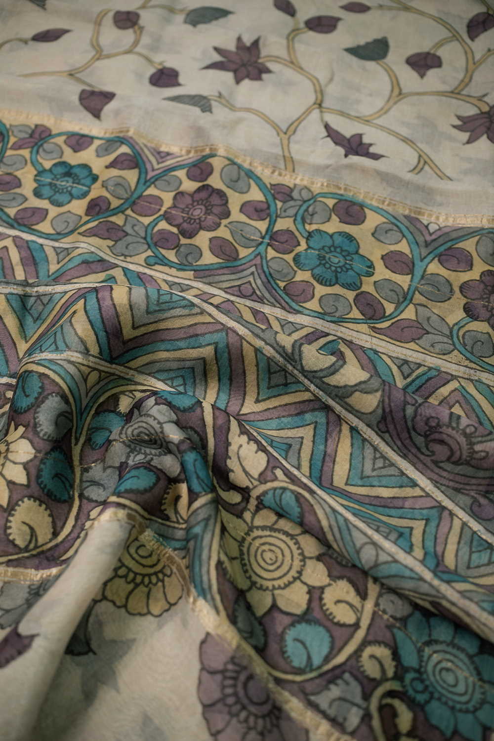 Painted Kalamkari srees - Matkatus
