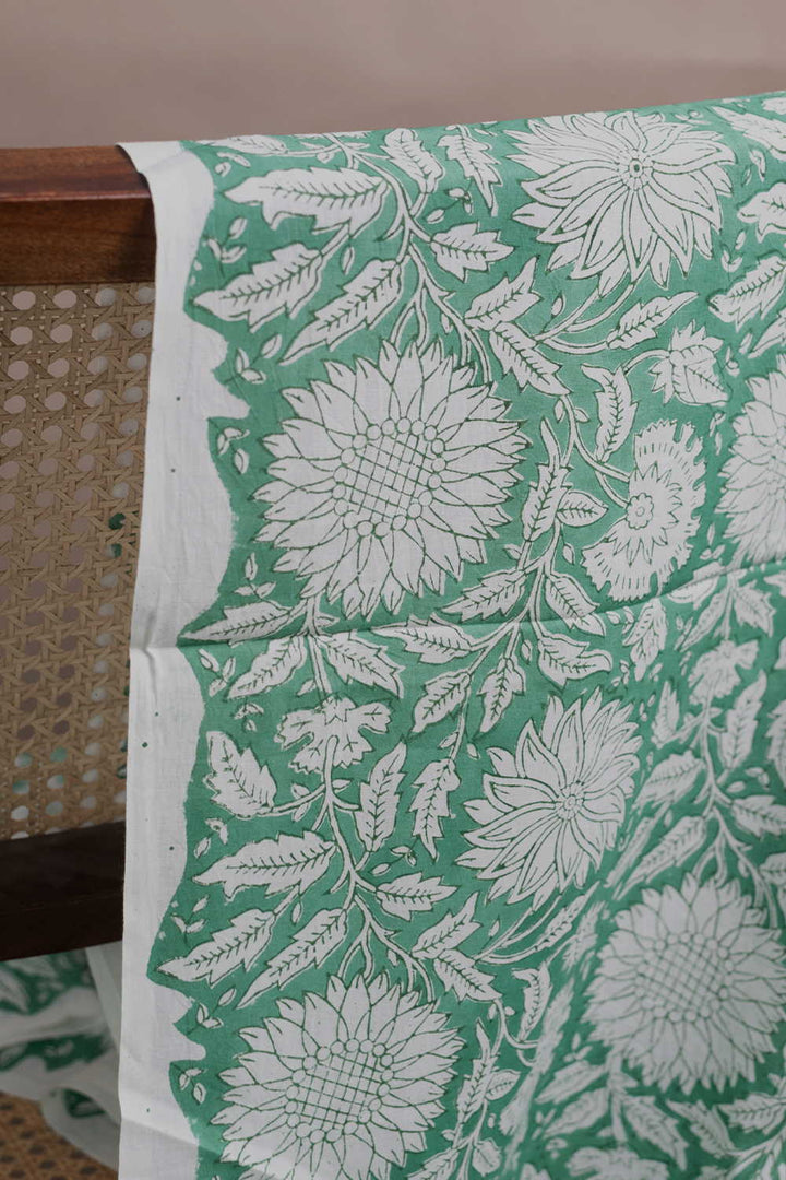 Hand block printed Sanganeri cotton fabric with floral motifs - Matkatus