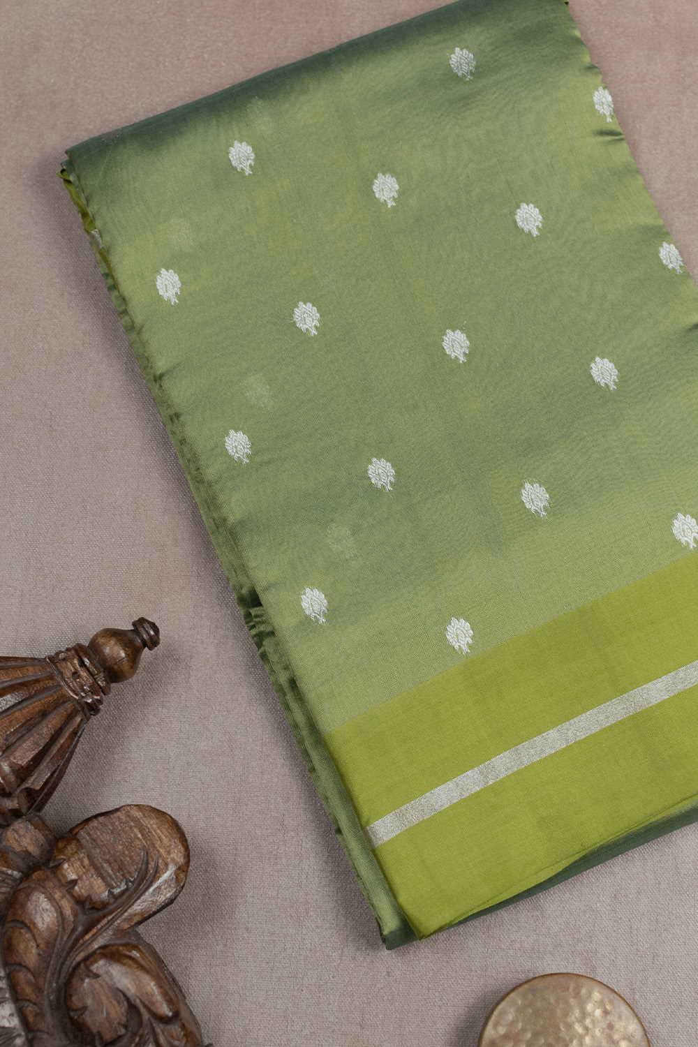 Sarees - Matkatus