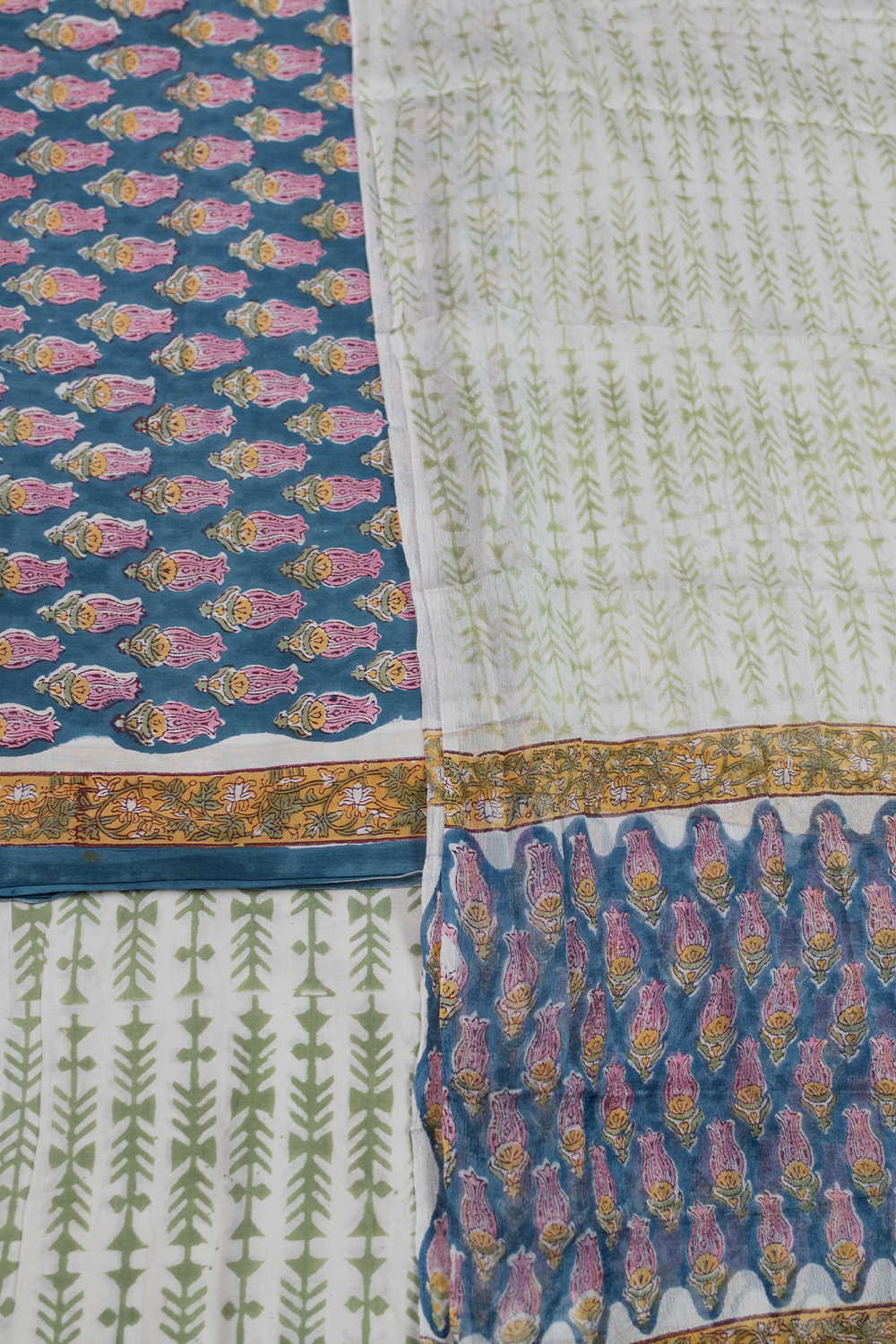Cotton Suit-Matkatus