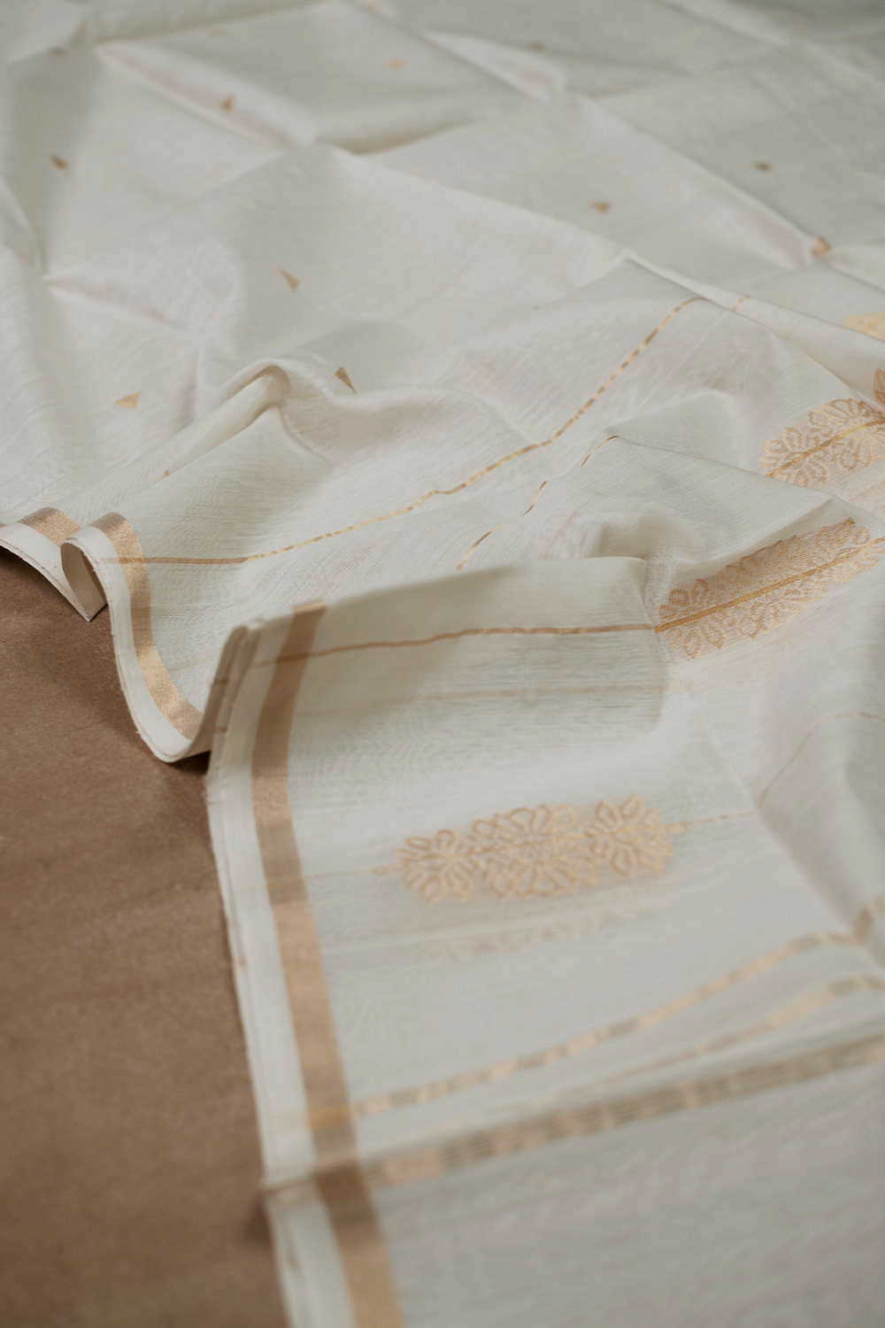 Handwoven Chanderi Dupattas - Matkatus