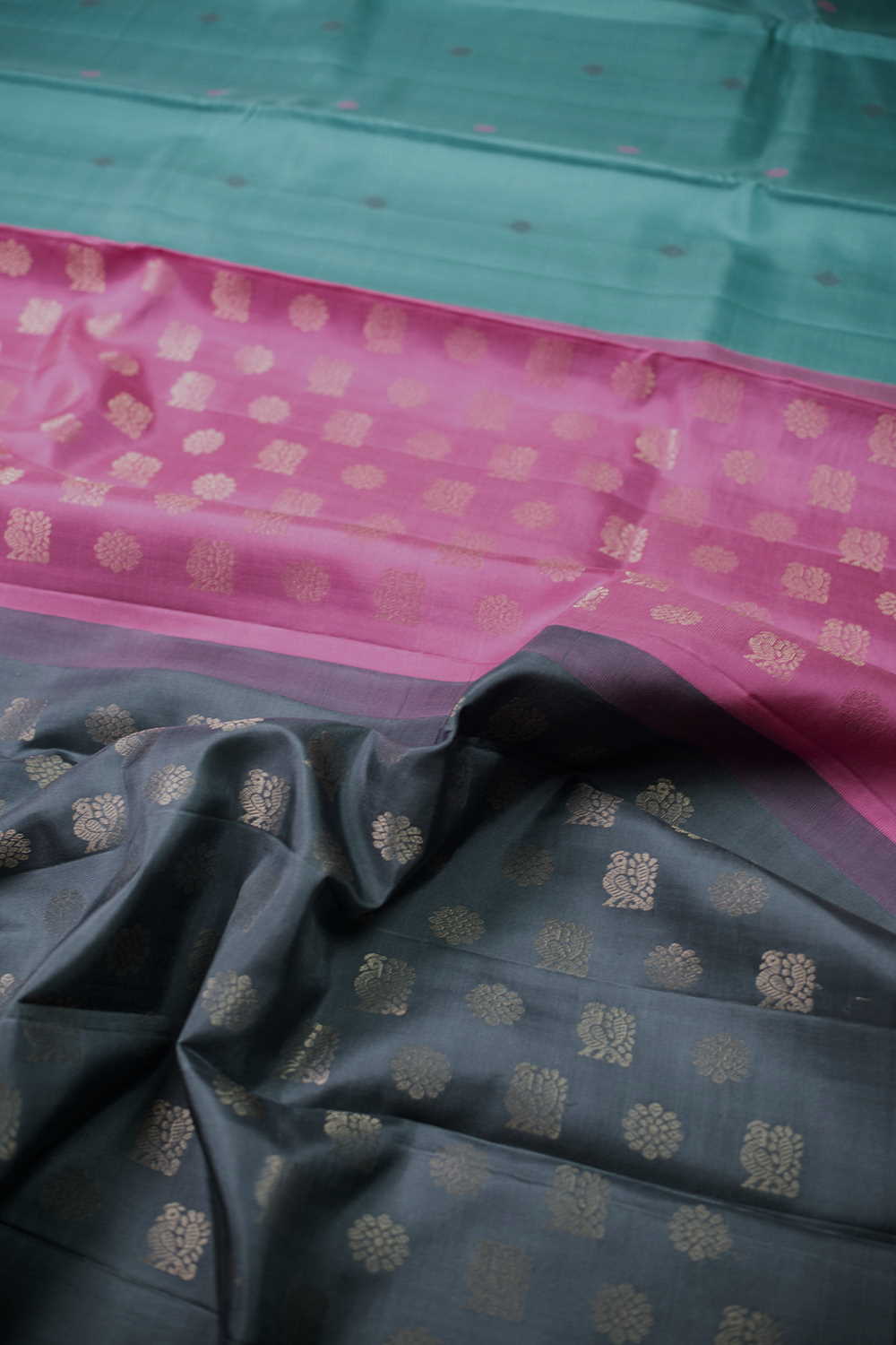 Sarees-Matkatus