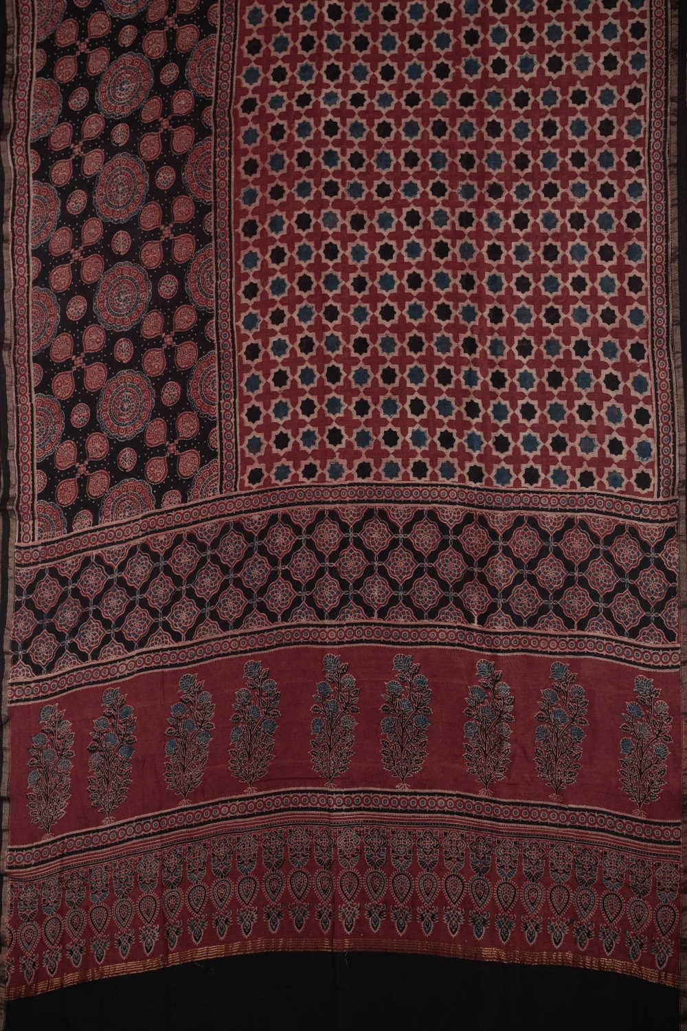 Motifs on Maroon Ajrak Chanderi saree