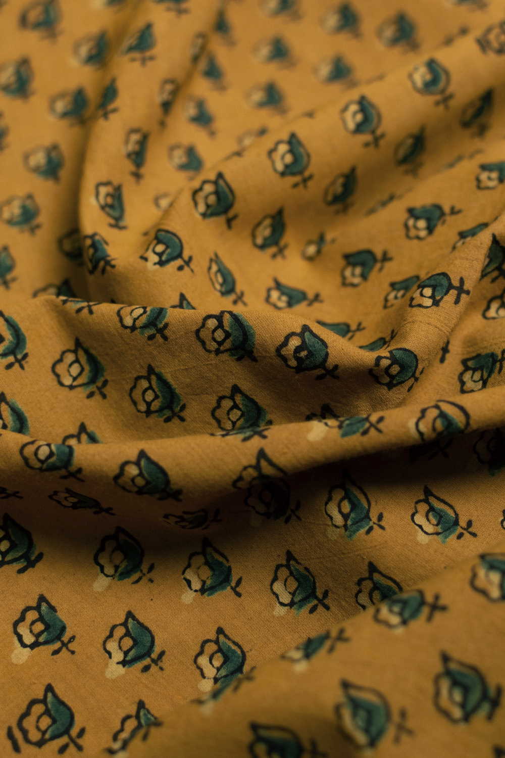Cotton Fabric-Matkatus