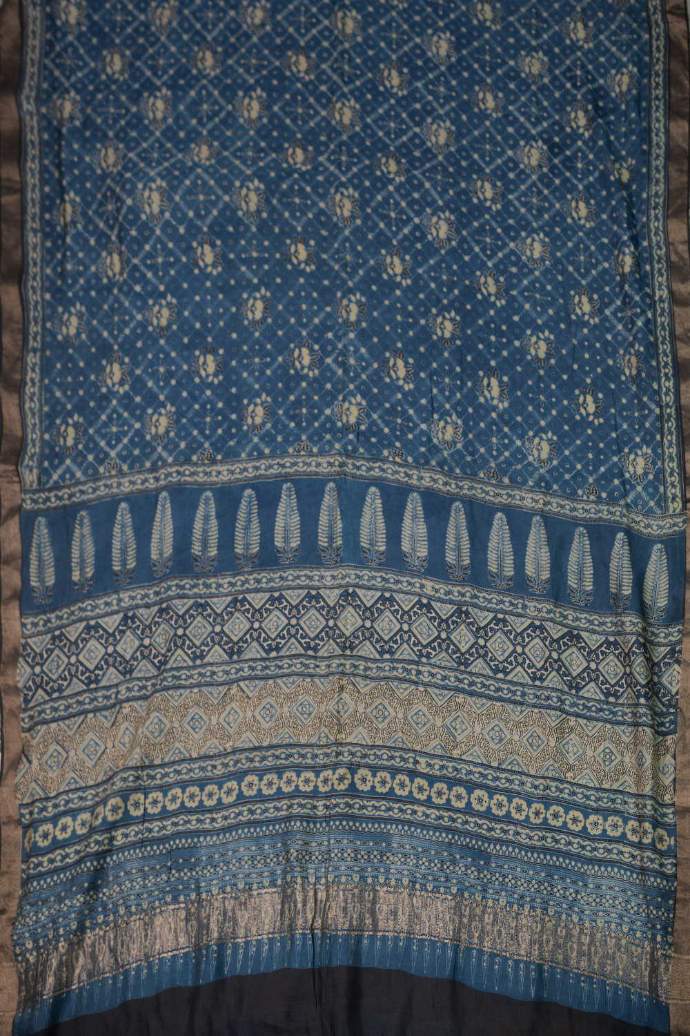 Sarees - Matkatus
